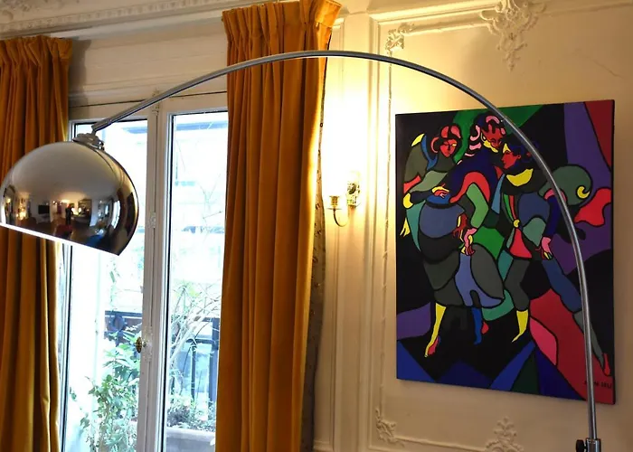 Apartment Rue De Paradis Paris