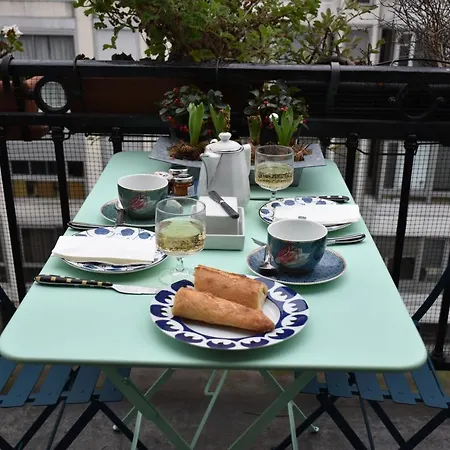 Rue De Paradis Appartement Parijs